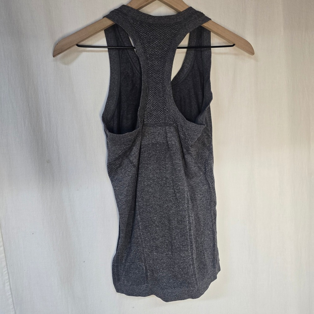Athleta Momentum Tank Top Women S Gray Nylon Seamless Racerback Athletic Gym - Picture 3 of 4